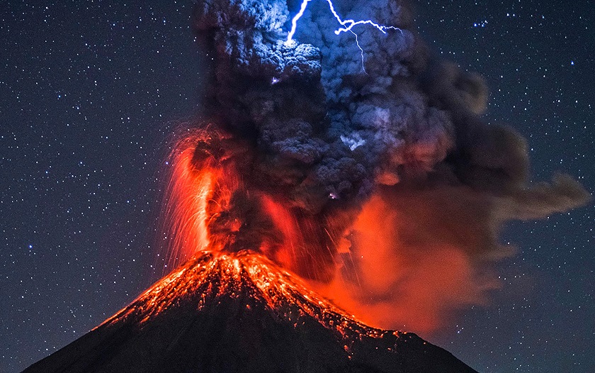 Вулкан извержение